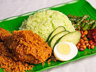 Uncle Nasi Lemak food