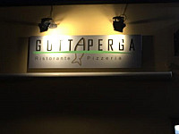 Pizzeria Guttaperga inside