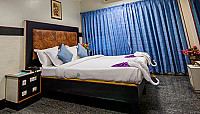 Hotel Aryaas Residence inside