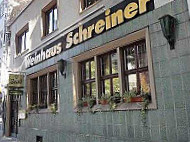 Weinhaus Schreiner outside