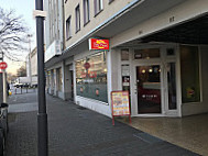 Tele Pizza Mönchengladbach outside