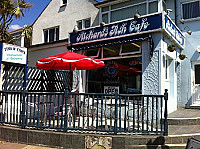Richard's Fish Cafe outside