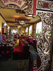 China Restaurant Yang Inh. Yang inside