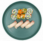 Sushi Saiko food