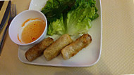 Saigon Etoile food