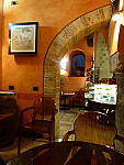 Salerno Arte E Caffe inside