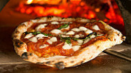 Midici Neapolitan Pizza Estero food
