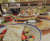Mallee estate winery food