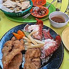 Maro's Shrimp House food