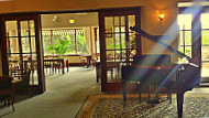 Yallingup Caves Hotel Restaurant inside