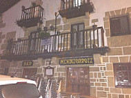 Mendizorrotz outside