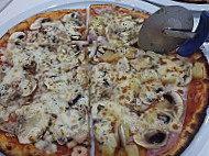 Pizza Formano food