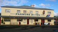Panmure Pub outside