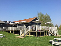 Clavering Lakes Lodge inside