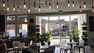 Nana Lieblingsbar Café inside