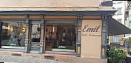 Cafe-Restaurant Emil outside