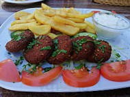 Myra Schnellrestaurant food