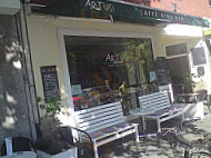 Artusi Café Vino outside