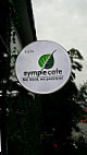 Symple Cafe outside