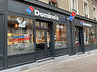 Domino's Pizza Nice outside