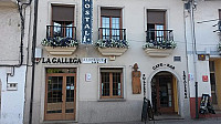 La Gallega outside