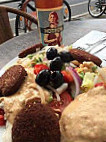 Bistro El-Amir food
