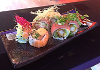 Gaja Sushi inside