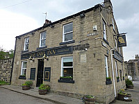 The Owl Inn outside