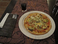 Pizzeria La Toscana food