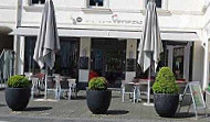 Eiscafé Venezia outside