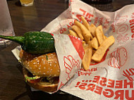 Red Robin Gourmet Burgers And Brews food