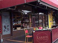 Lizzy's Chocolate Creations outside