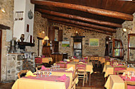 Restaurant La Farigoulette inside