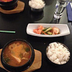Binari Korean Cuisine food