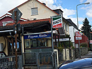 Pizzeria Rialto outside