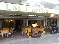 Los Curries inside