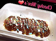 Cheeky Moo's Ice Cream Dessert Parlour food