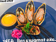 Yoyo Sushi food