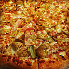 Larry's Pizza Sports Parlor food