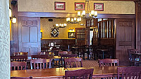 Mcglynns Pub Dover inside