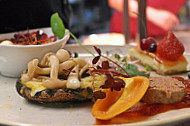 Valsen Brasserie Cafe food