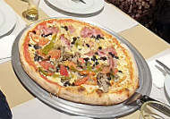 Dieci Pizzaria Lda food