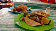 Le Wey Taquería Mexicaine food