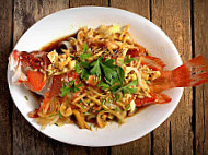 Jb Tai Pai Tong food
