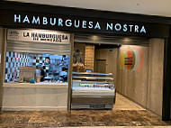 Hamburguesa Nostra Centro Oeste inside