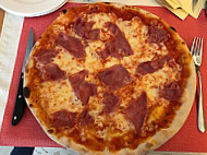 Pizzeria Salvatore food