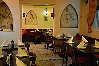 Bekaa Libanesisches Restaurant inside