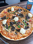 Ruccola Pizza Deli Pasta Vinsta food
