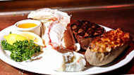 La Cave Steakhouse food