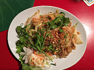 Kim Linh food